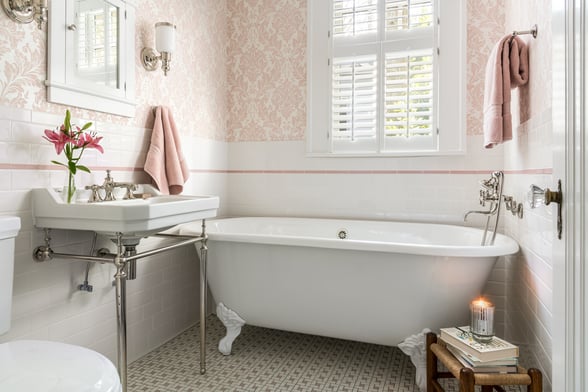 classic_bathroom_druid_hills_bathtub_atlanta_ga