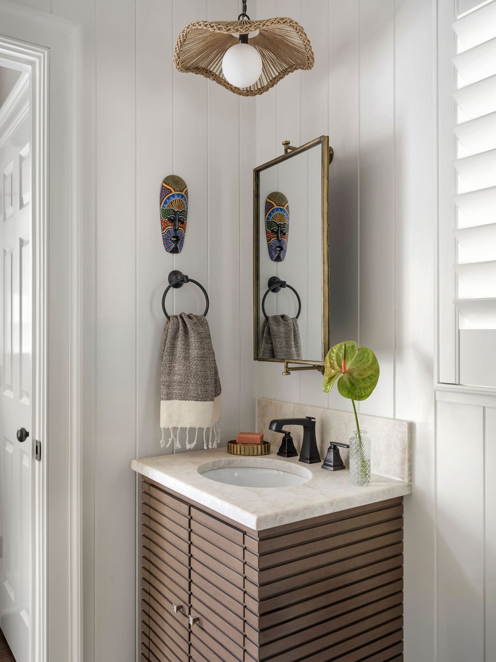 guest_bath_vanity_peachtree_battle_atlanta_ga