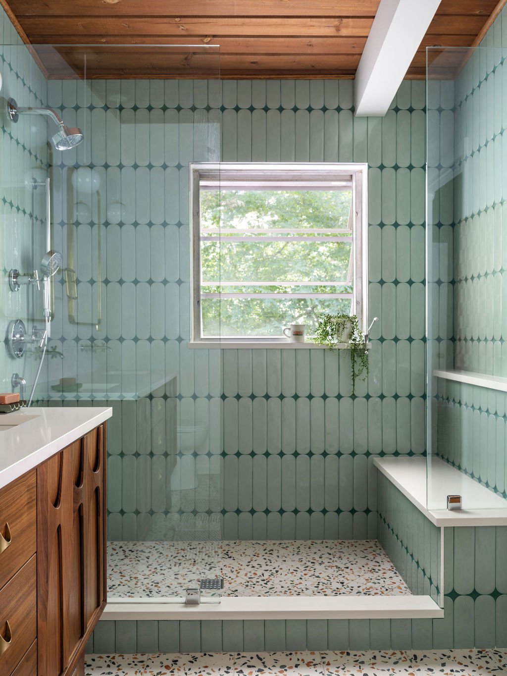 mcm_shower_remodel_sagamore_hills_atlanta_ga